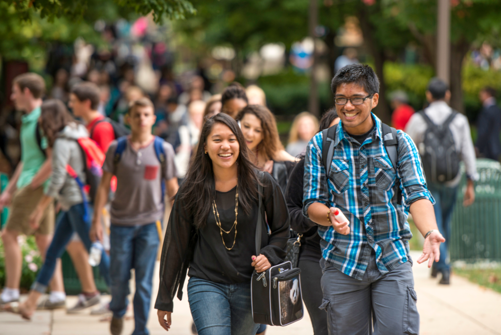 Honors College students walking on campus